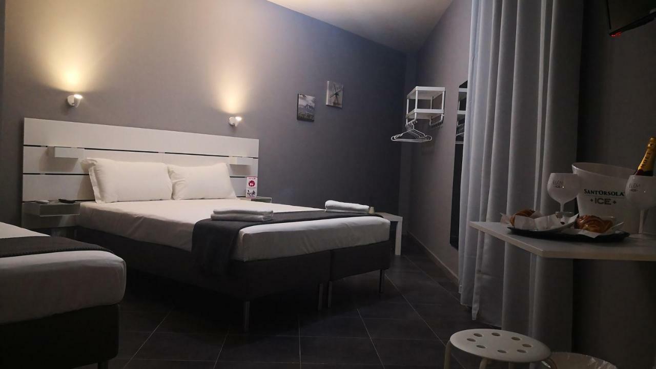 Living Bed And Breakfast Casoria Exteriör bild
